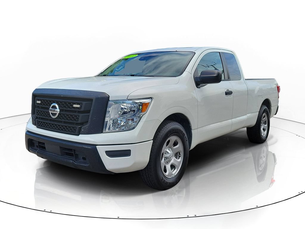 Used 2022 Nissan Titan S RWD image 2