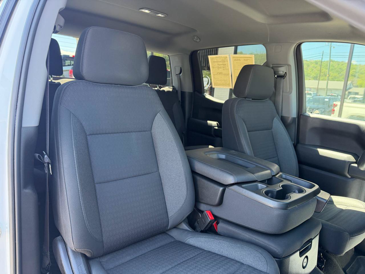 Used 2023 Chevrolet Silverado 1500 Custom AWD/4WD image 16
