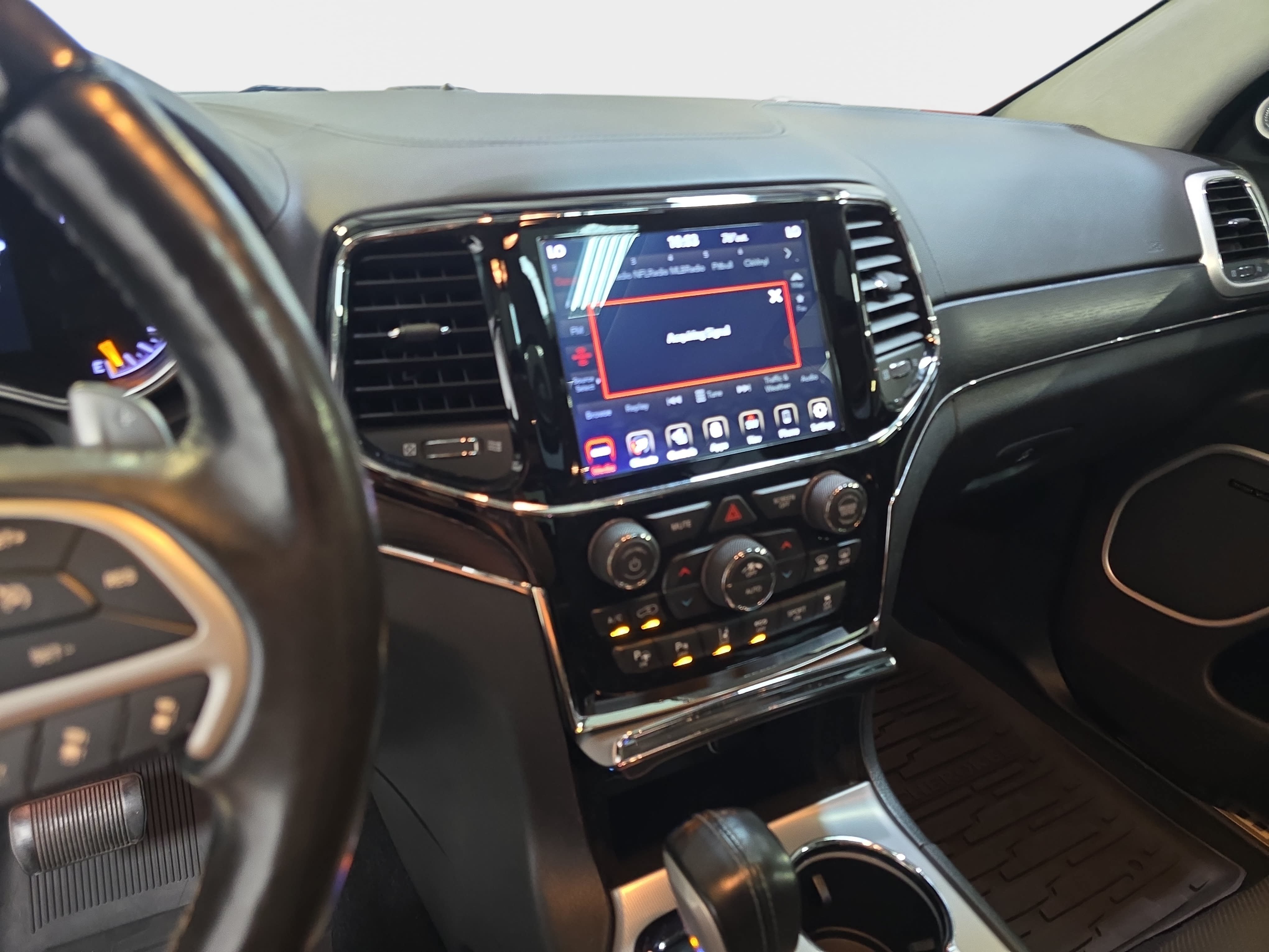 Used 2021 Jeep Grand Cherokee Summit AWD/4WD image 17