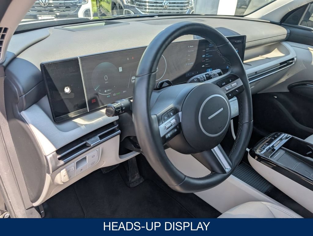 Certified 2025 Hyundai Tucson Limited AWD/4WD image 13