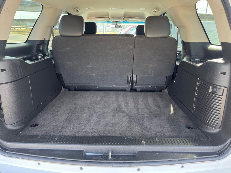 Used 2013 Chevrolet Tahoe 2WD image 11