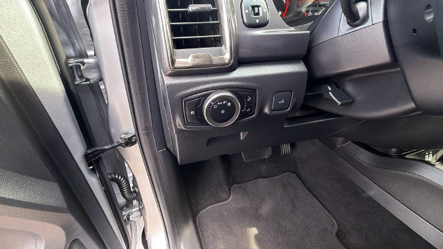Used 2023 Ford Ranger Lariat w/ Technology Package AWD/4WD image 30