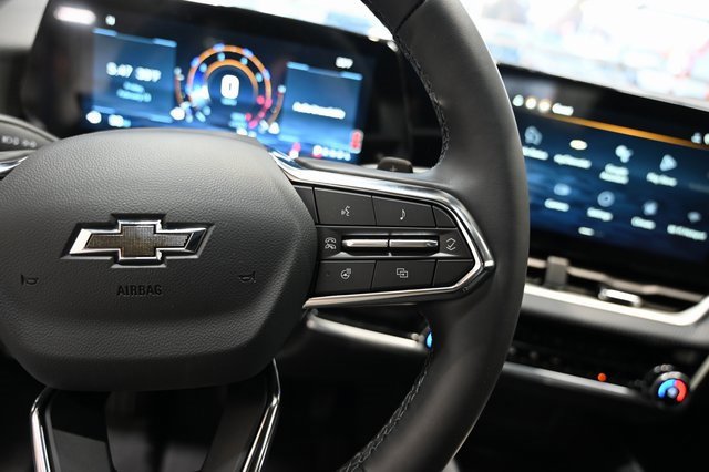 New 2026 Chevrolet Equinox LT w/ Convenience Package II image 23