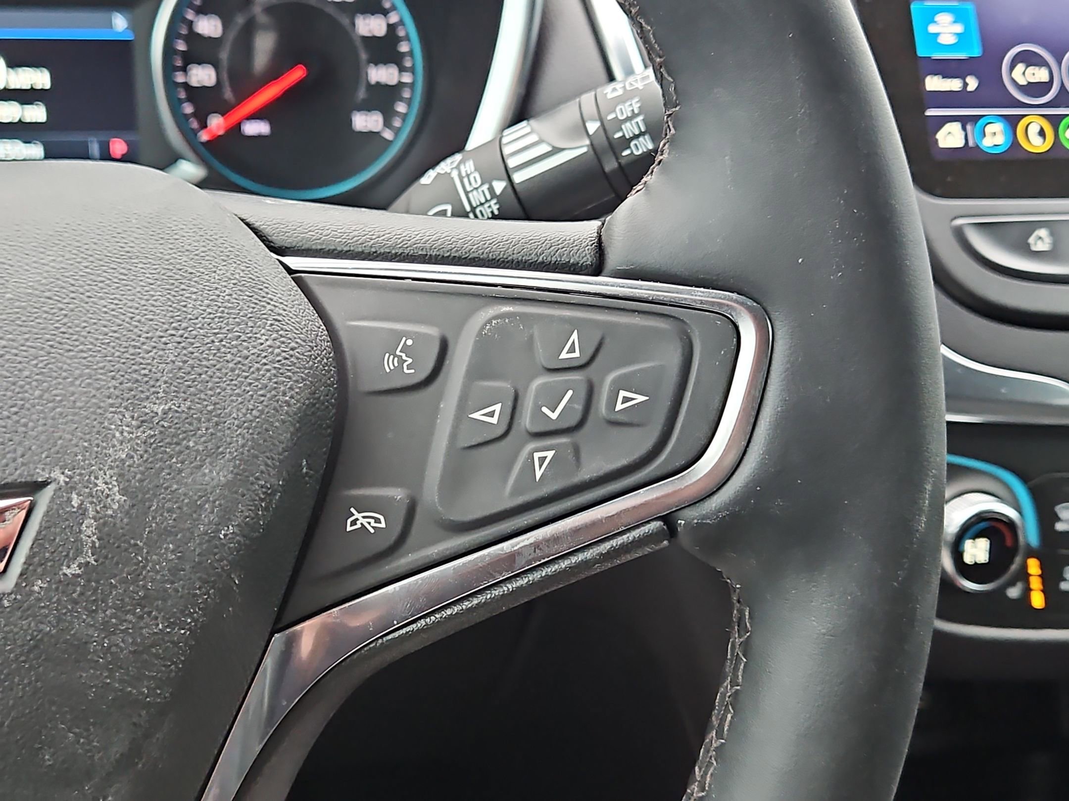 Certified 2024 Chevrolet Equinox LT image 23