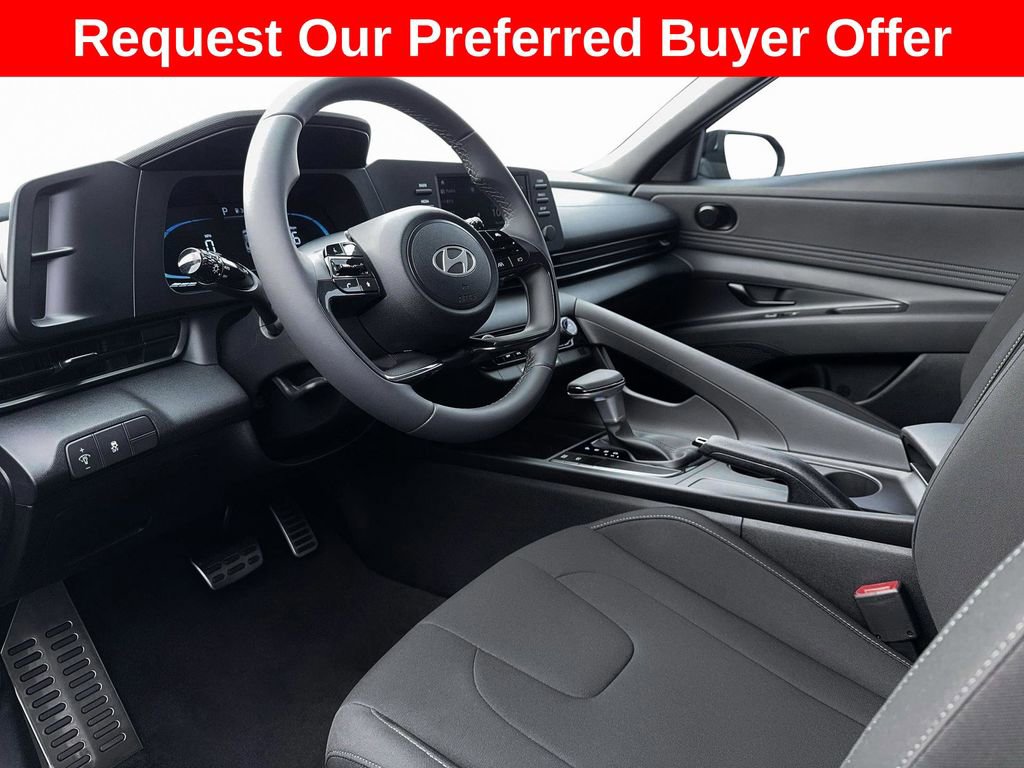 New 2026 Hyundai Elantra Sport image 16
