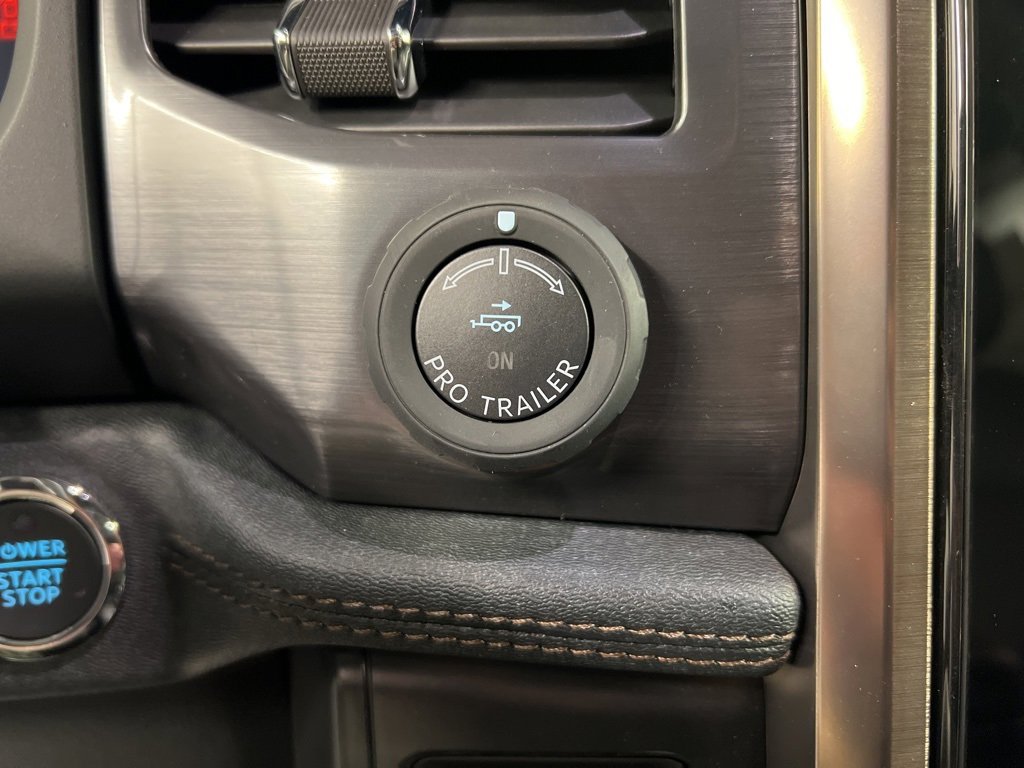 New 2025 Ford F150 Lightning Lariat image 18