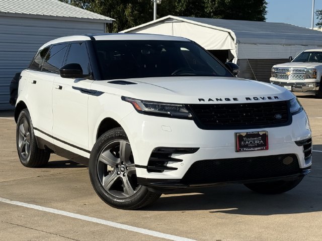 Used 2025 Land Rover Range Rover Velar Dynamic SE AWD/4WD image 2