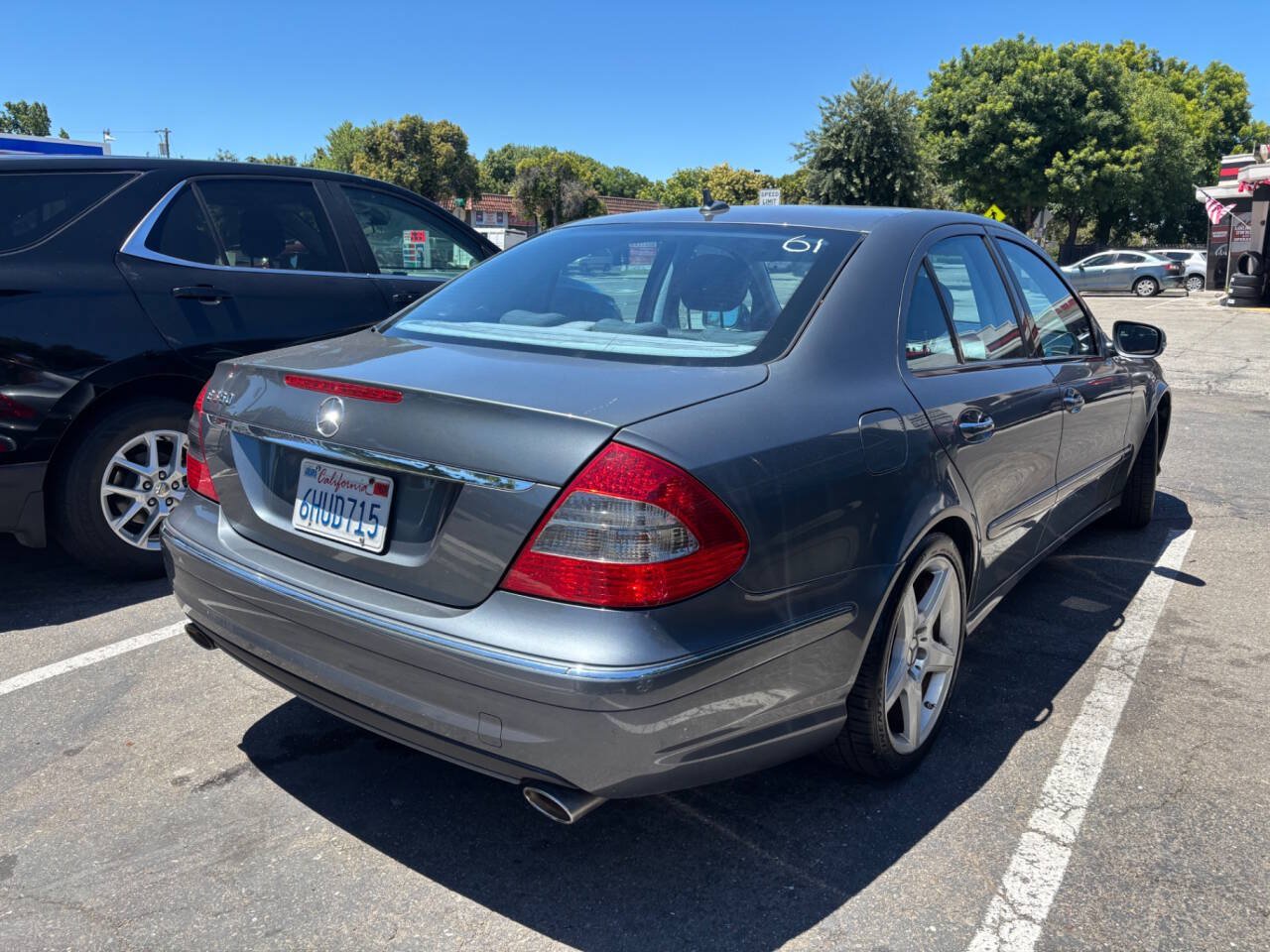 Used 2009 Mercedes-Benz E 350 Sedan image 6