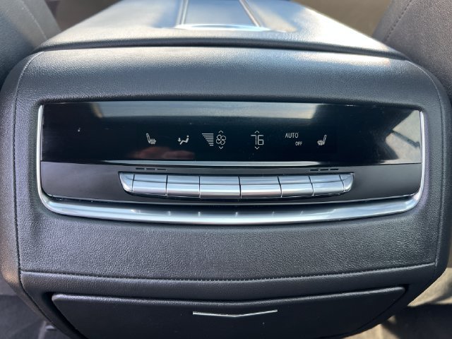 Certified 2025 Cadillac Escalade Premium Luxury AWD/4WD image 23