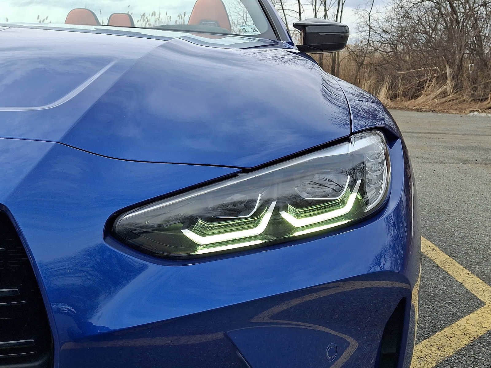 Used 2023 BMW M4 xDrive Competition w/ M Carbon Exterior Package image 9