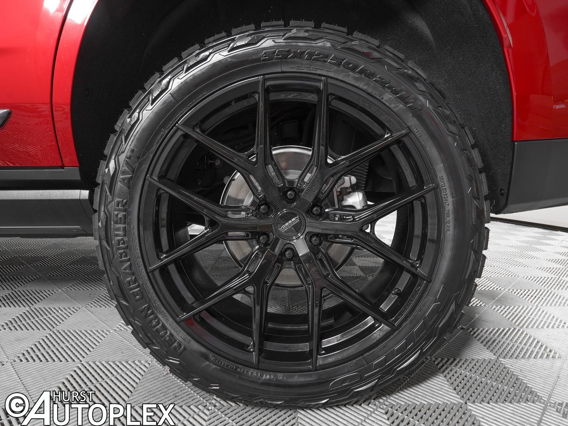 Used 2026 GMC Yukon Denali Ultimate image 37