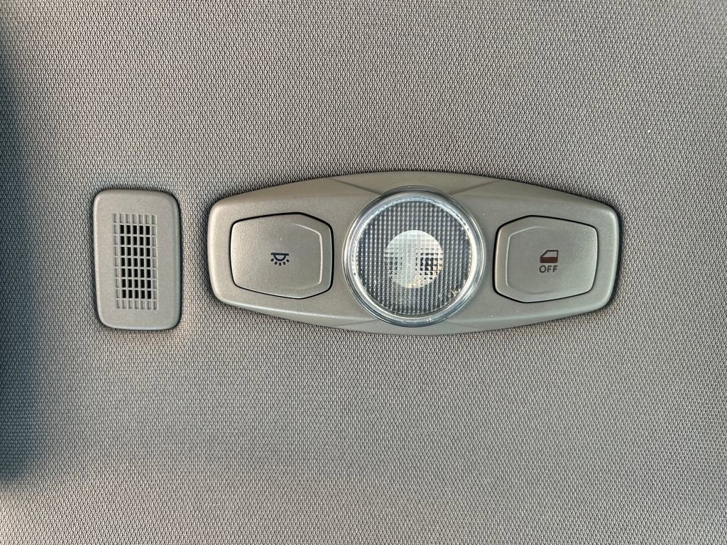 Used 2017 Ford F150 XL w/ Equipment Group 101A Mid image 16