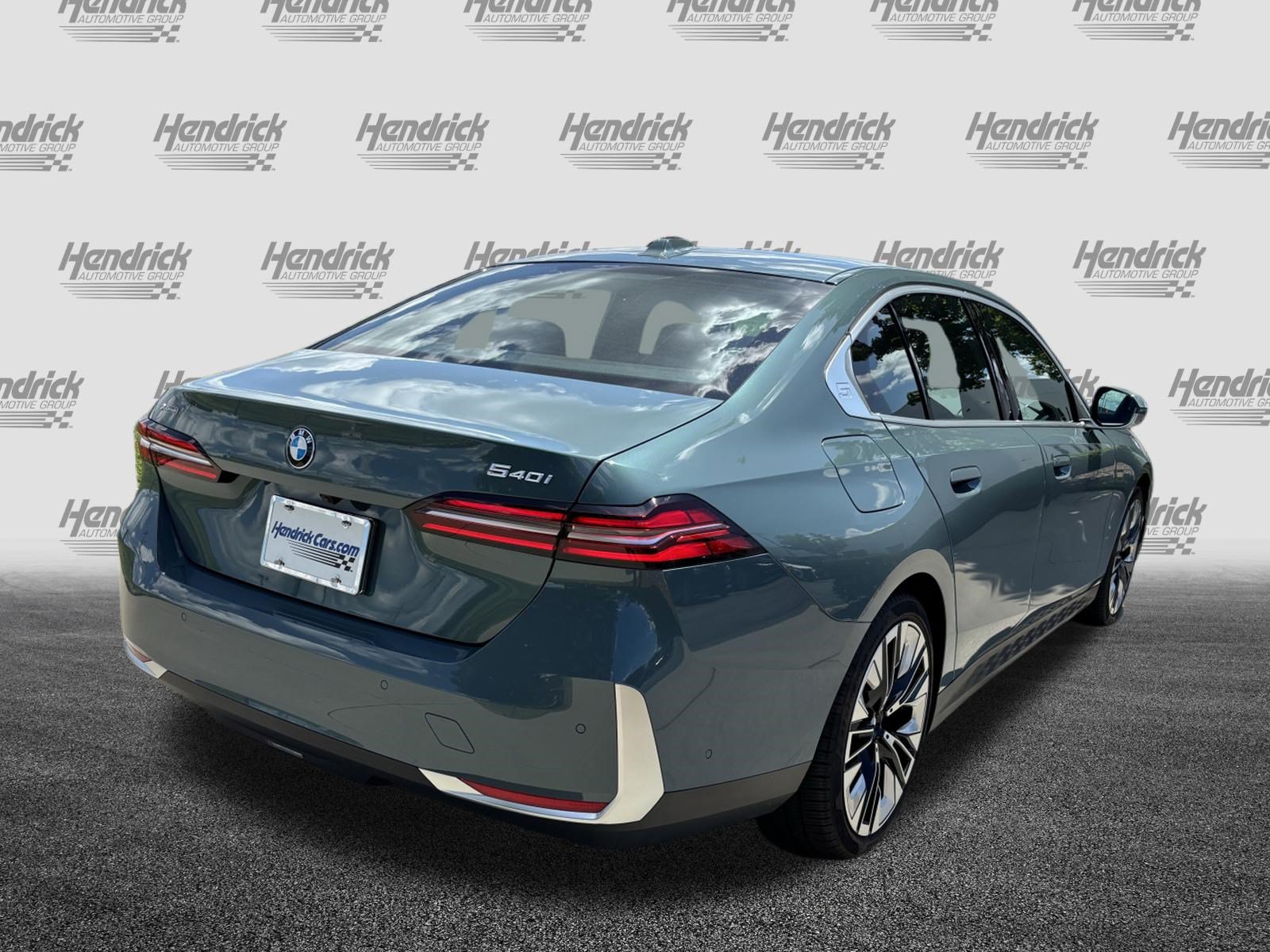 Used 2026 BMW 540i xDrive AWD/4WD image 10