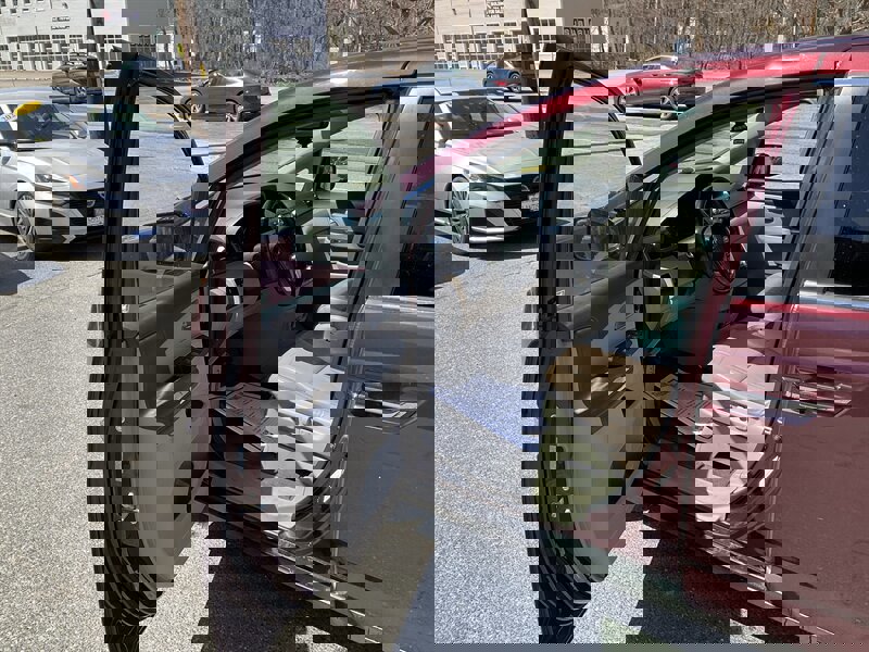 Used 2012 Honda Odyssey EX-L image 21