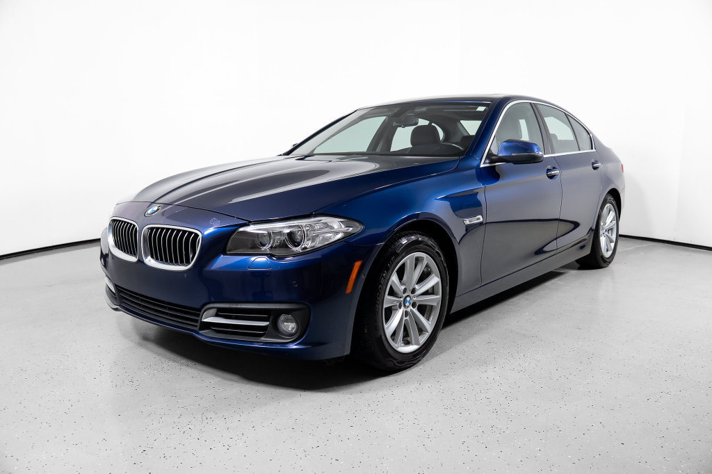 Used 2016 BMW 528i Sedan RWD image 14