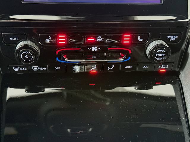 New 2025 Jeep Grand Cherokee Altitude AWD/4WD image 15