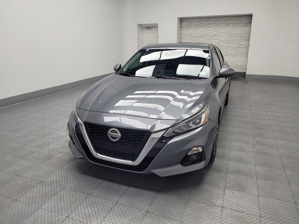 Used 2019 Nissan Altima 2.5 SV FWD image 15