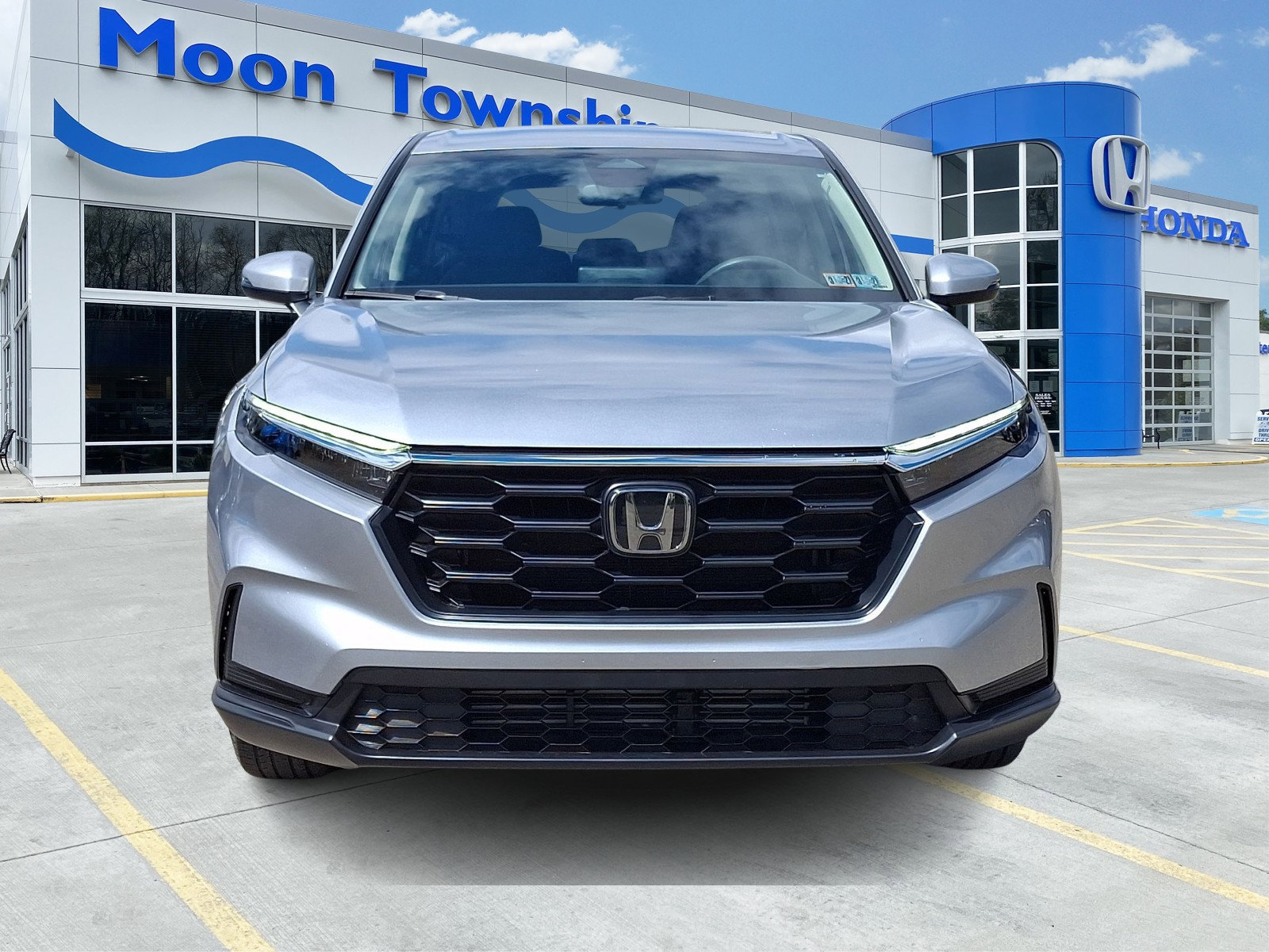 Used 2024 Honda CR-V LX image 2