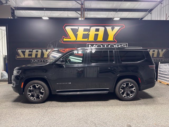 Used 2024 Jeep Wagoneer Series III AWD/4WD image 2