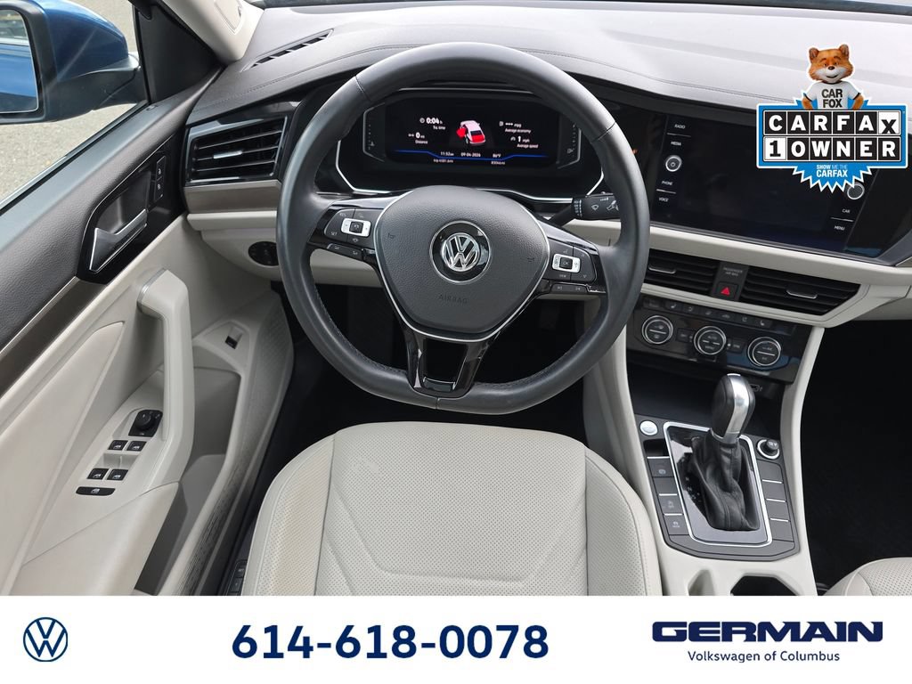 Used 2019 Volkswagen Jetta SEL Premium FWD image 16