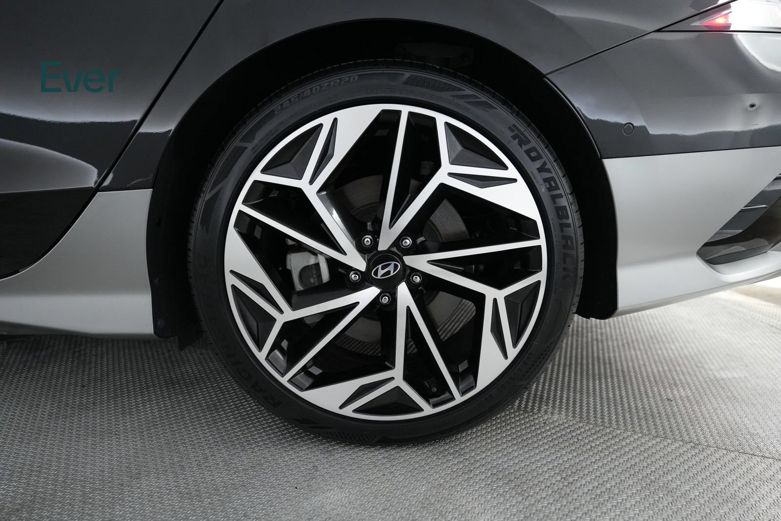Used 2023 Hyundai Ioniq 6 Limited RWD image 9