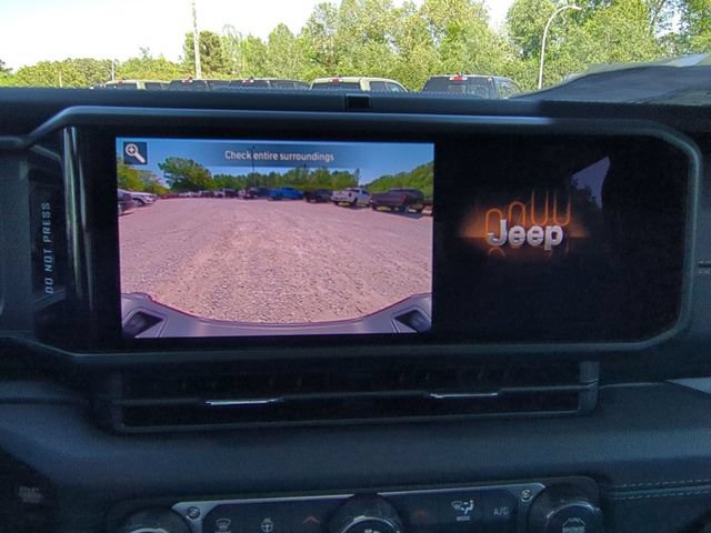 New 2026 Jeep Gladiator Sport AWD/4WD image 22