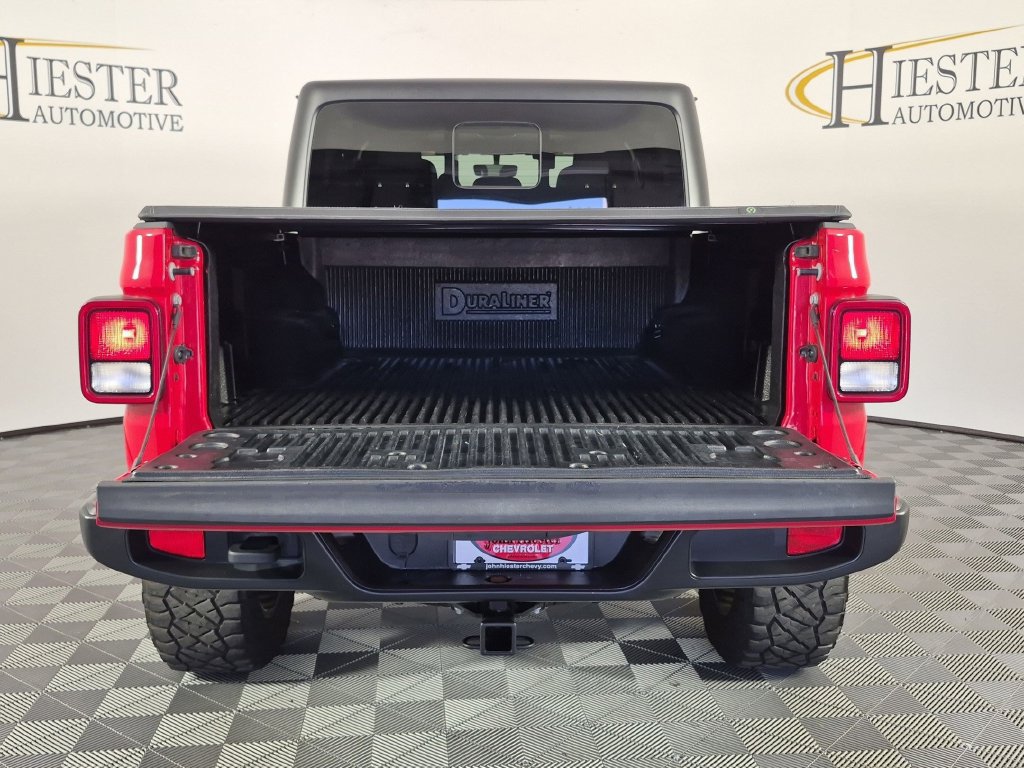 Used 2023 Jeep Gladiator Overland AWD/4WD image 31