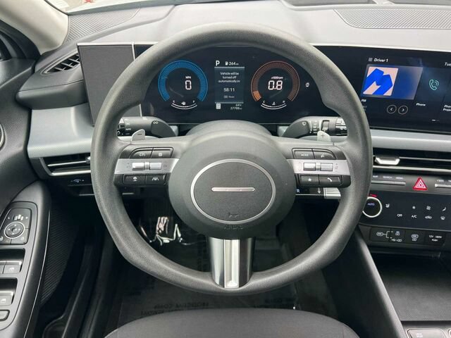 Used 2025 Hyundai Sonata SEL FWD image 17