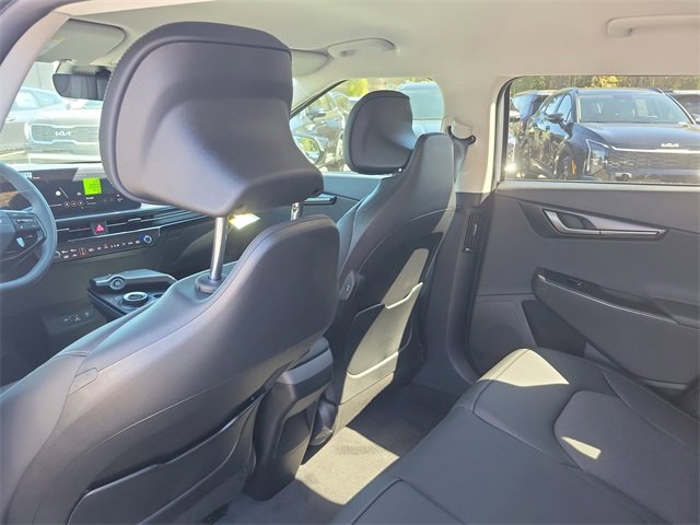 New 2025 Kia EV6 Light w/ Light LR Technology Package image 10