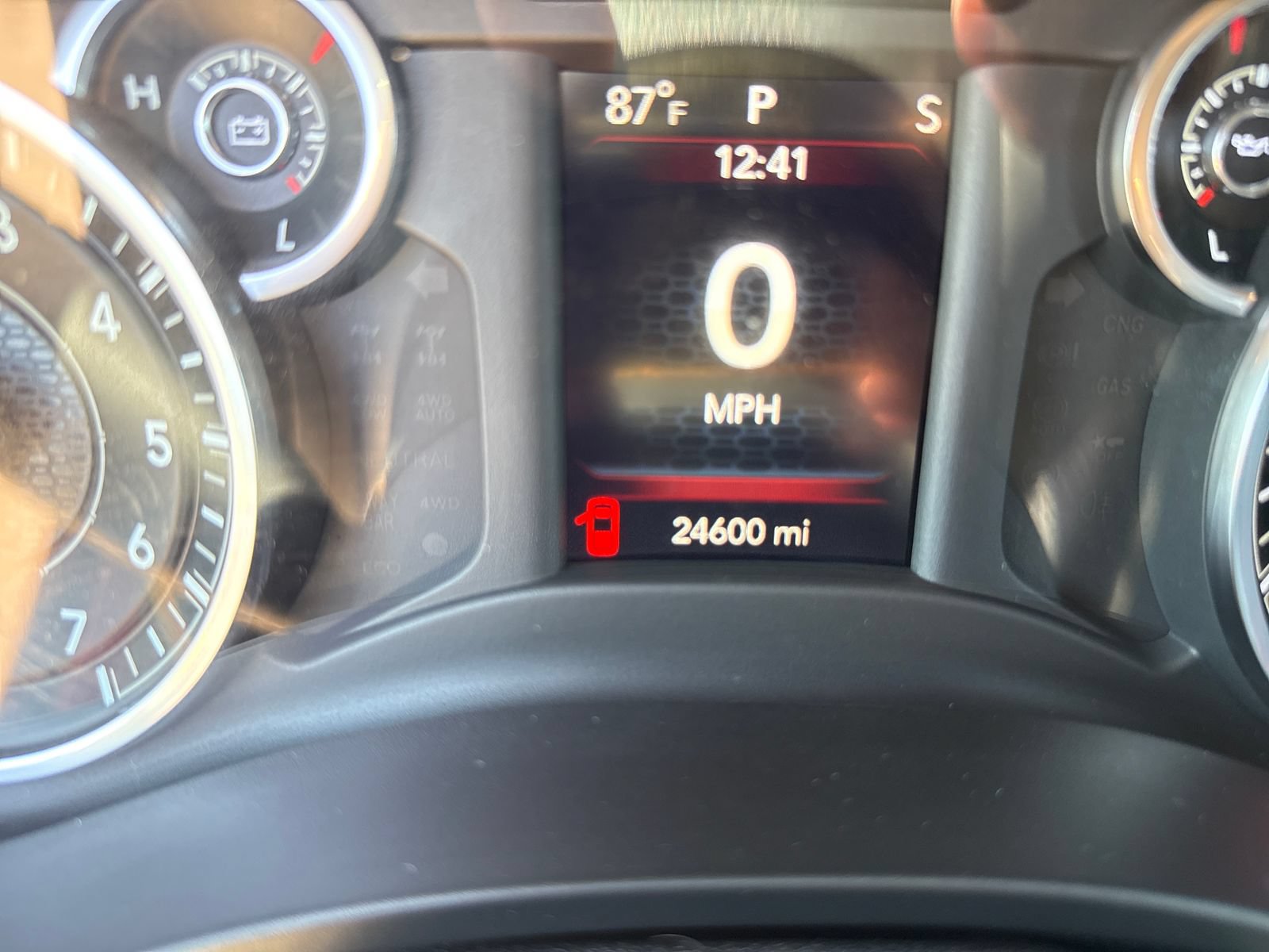 Used 2021 RAM 1500 Big Horn AWD/4WD image 16