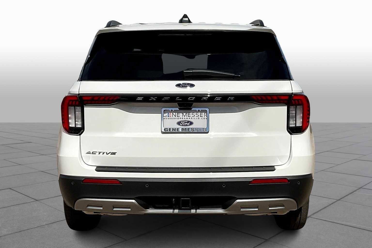 New 2025 Ford Explorer Active w/ Active Comfort Package image 4