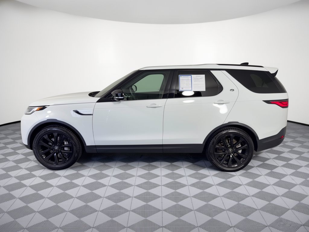 Used 2026 Land Rover Discovery S AWD/4WD image 2