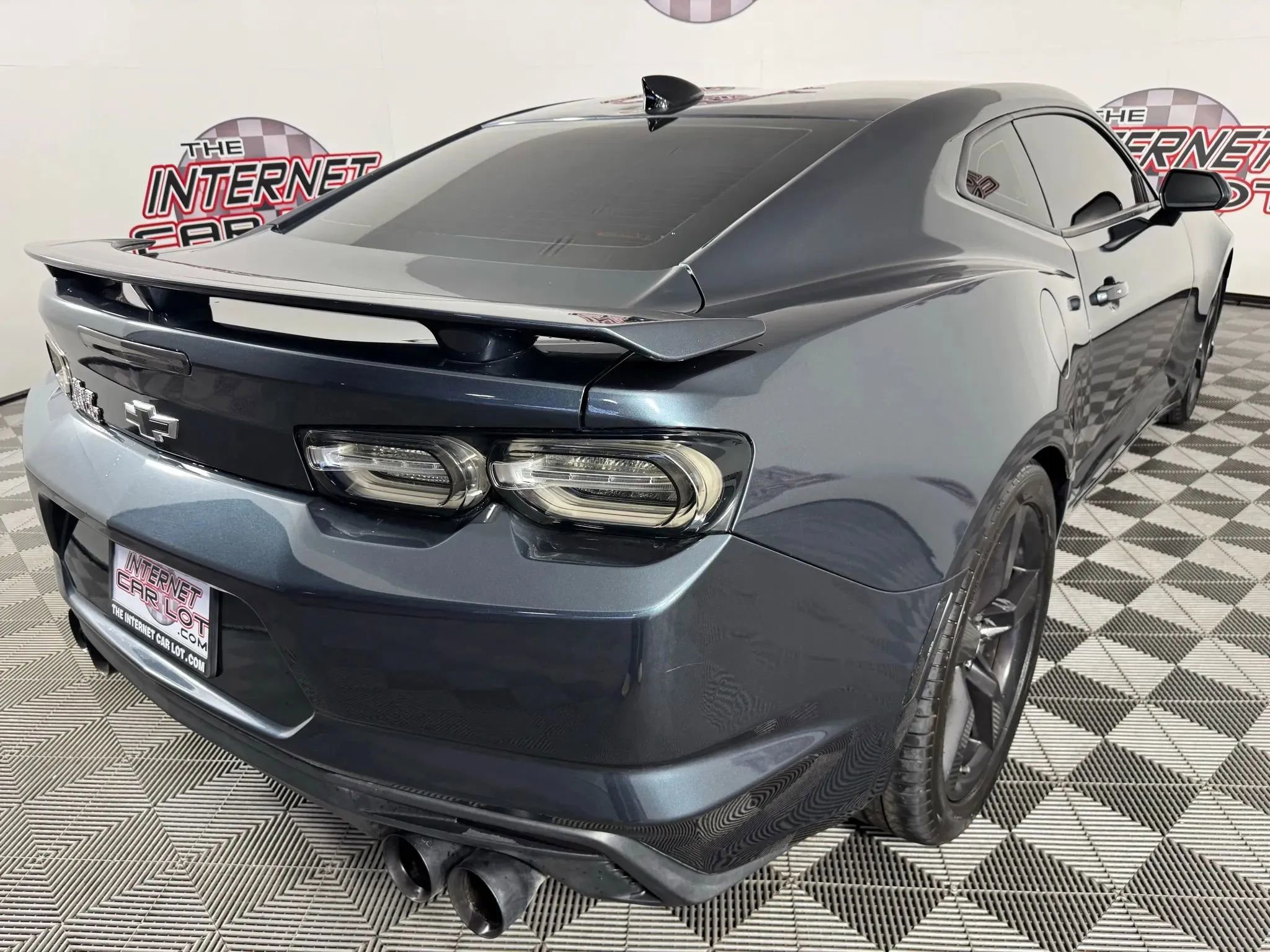 Used 2020 Chevrolet Camaro SS image 25