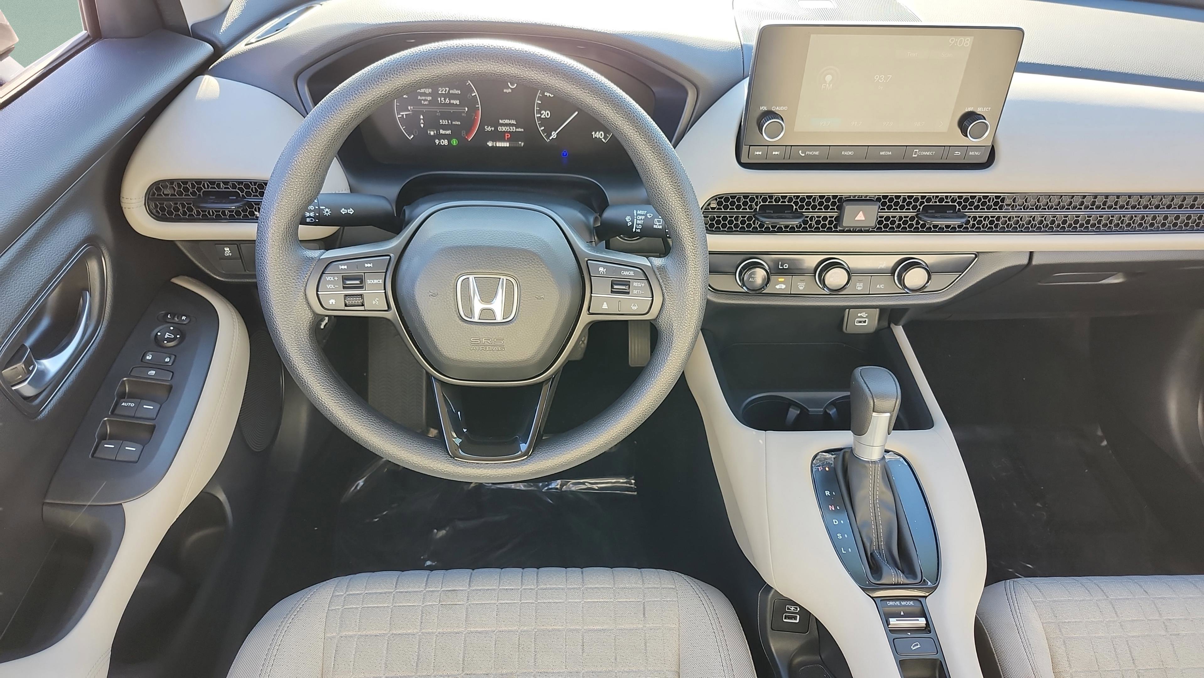 Certified 2023 Honda HR-V LX image 12