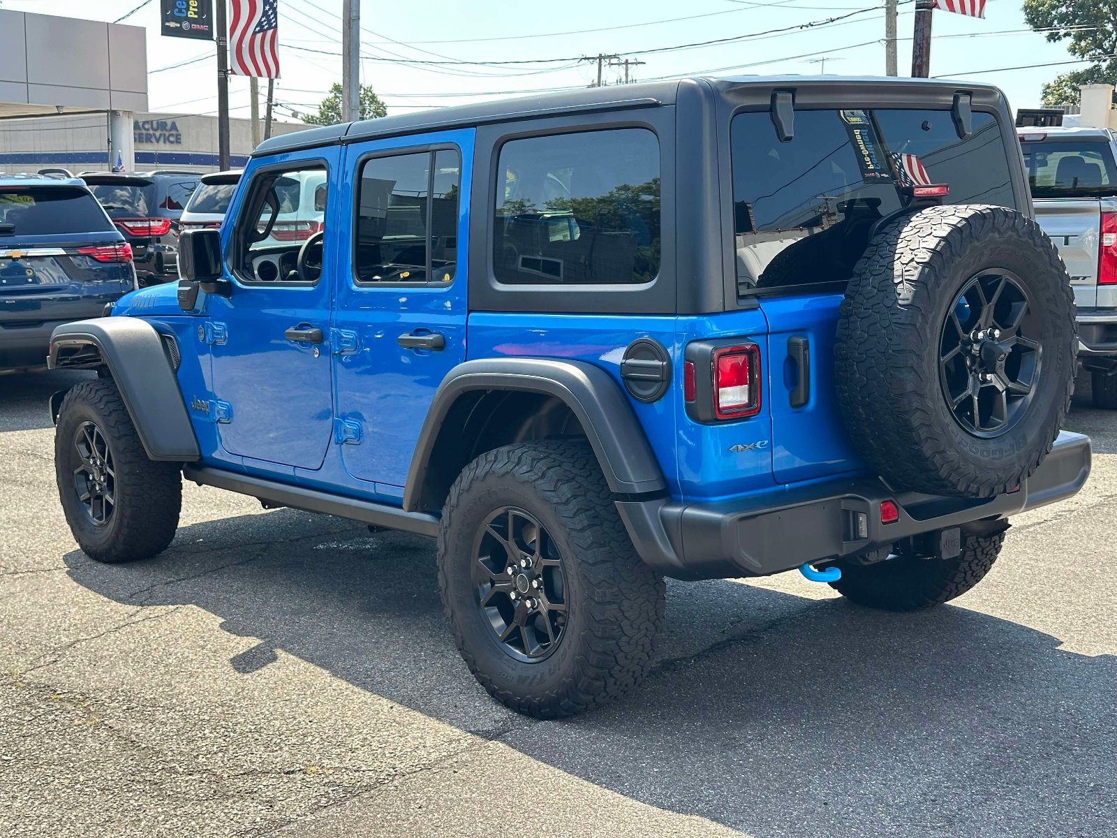 Used 2024 Jeep Wrangler Unlimited AWD/4WD image 7