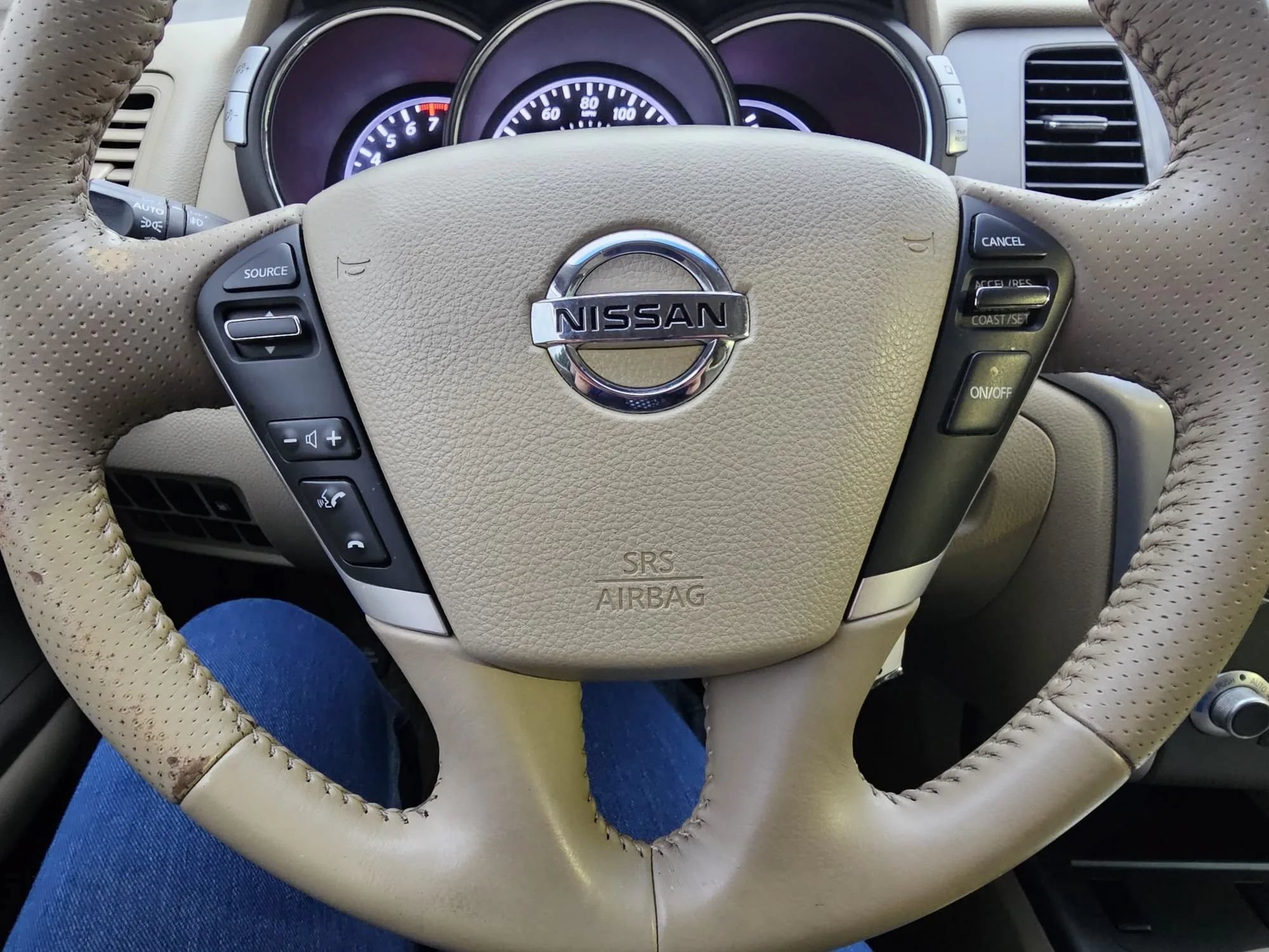 Used 2012 Nissan Murano SV FWD image 25