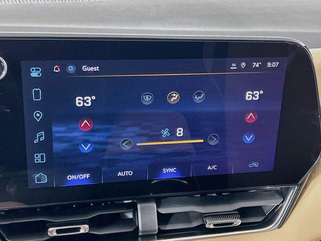 New 2027 Chevrolet Equinox ACTIV AWD/4WD image 16