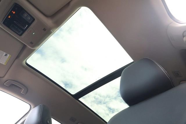 New 2026 Volkswagen Atlas SEL image 12