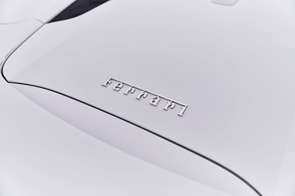 Used 2019 Ferrari 488 Spider RWD image 35