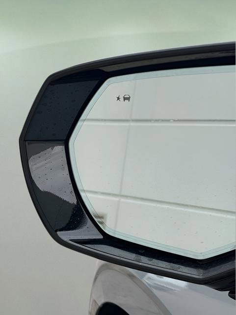 Used 2024 GMC Yukon Denali Ultimate image 48