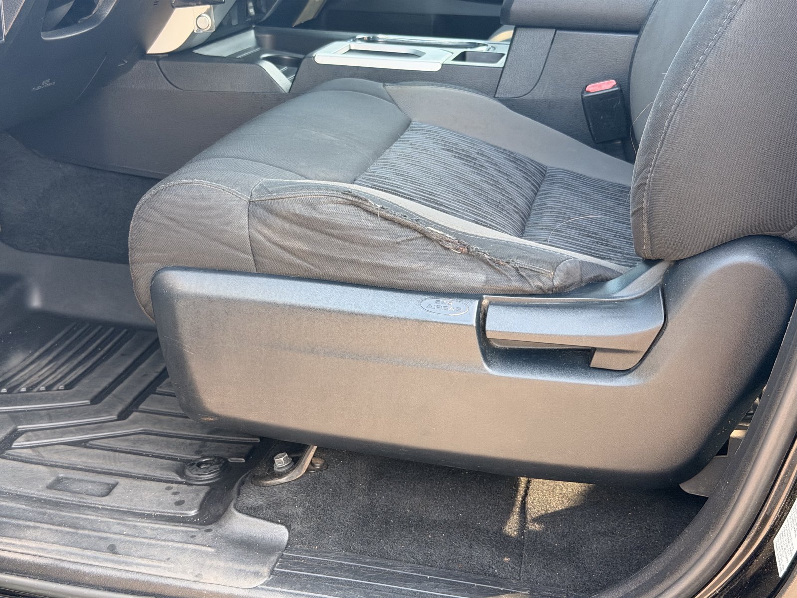 Used 2017 Toyota Tundra SR5 AWD/4WD image 15