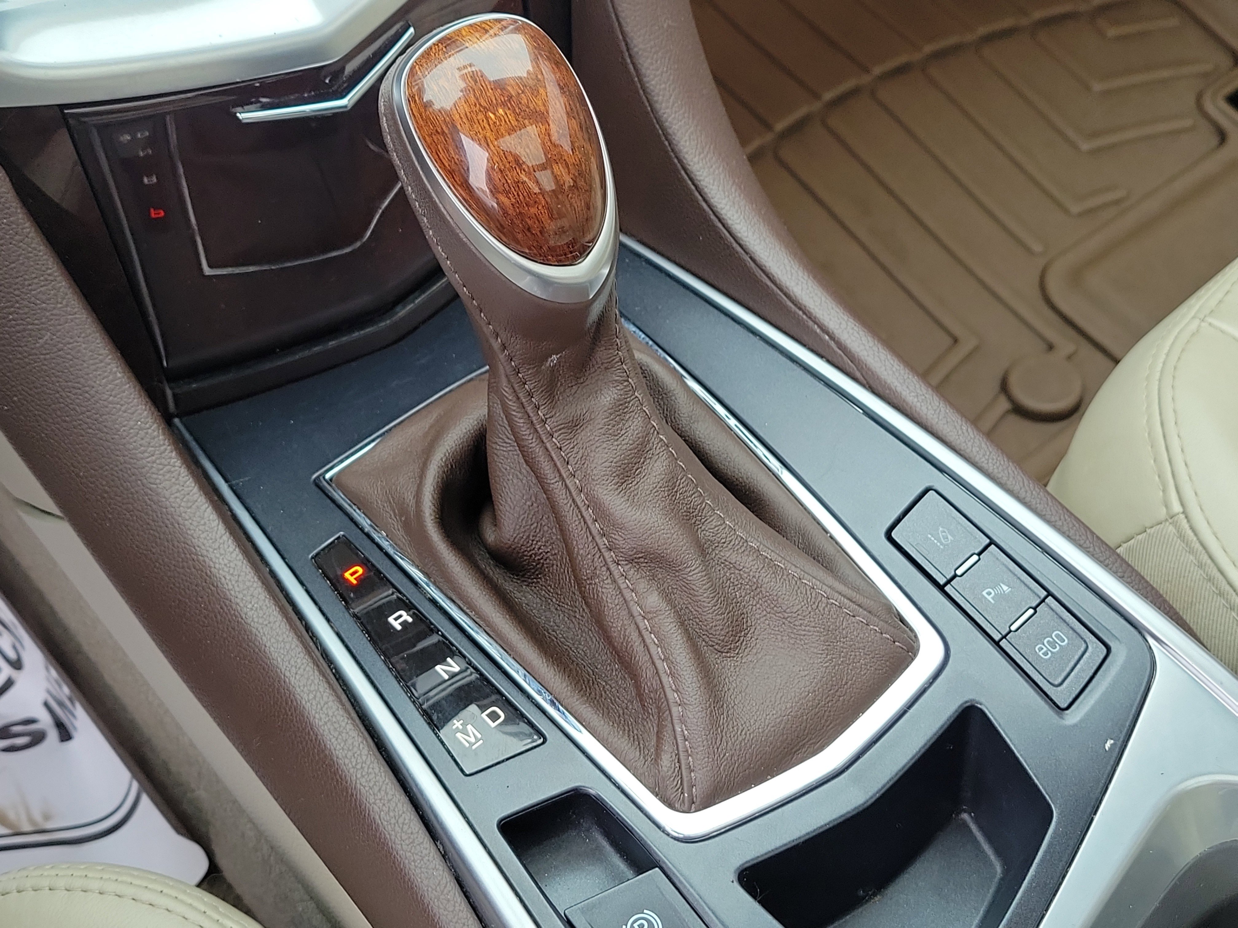 Used 2015 Cadillac SRX Performance w/ Driver Awareness Package FWD image 29