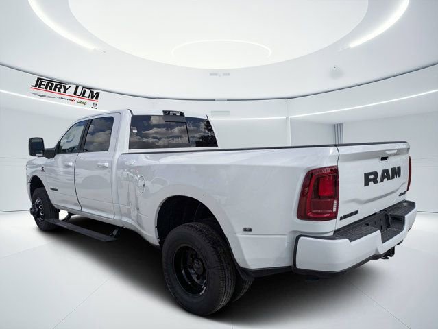 New 2026 RAM 3500 Laramie AWD/4WD image 5