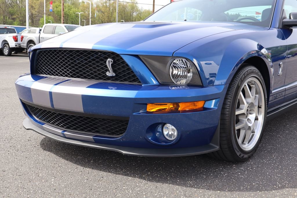 Used 2007 Ford Mustang Shelby GT500 RWD image 17