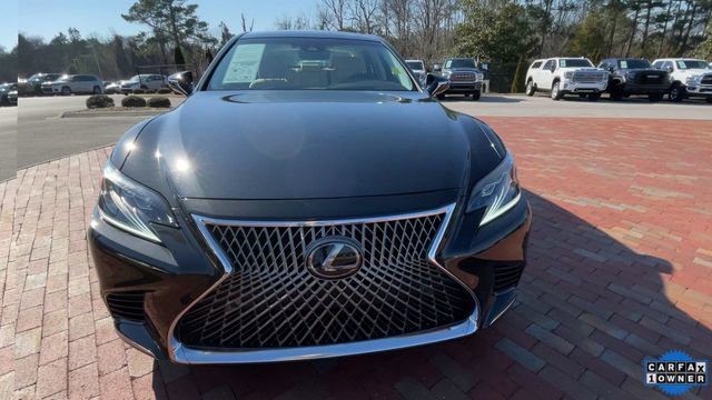 Used 2018 Lexus LS 500 w/ Accessory Package (Z2) image 4