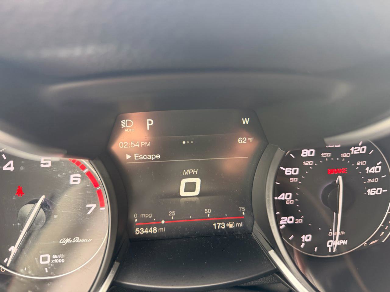 Used 2018 Alfa Romeo Stelvio Ti AWD/4WD image 31