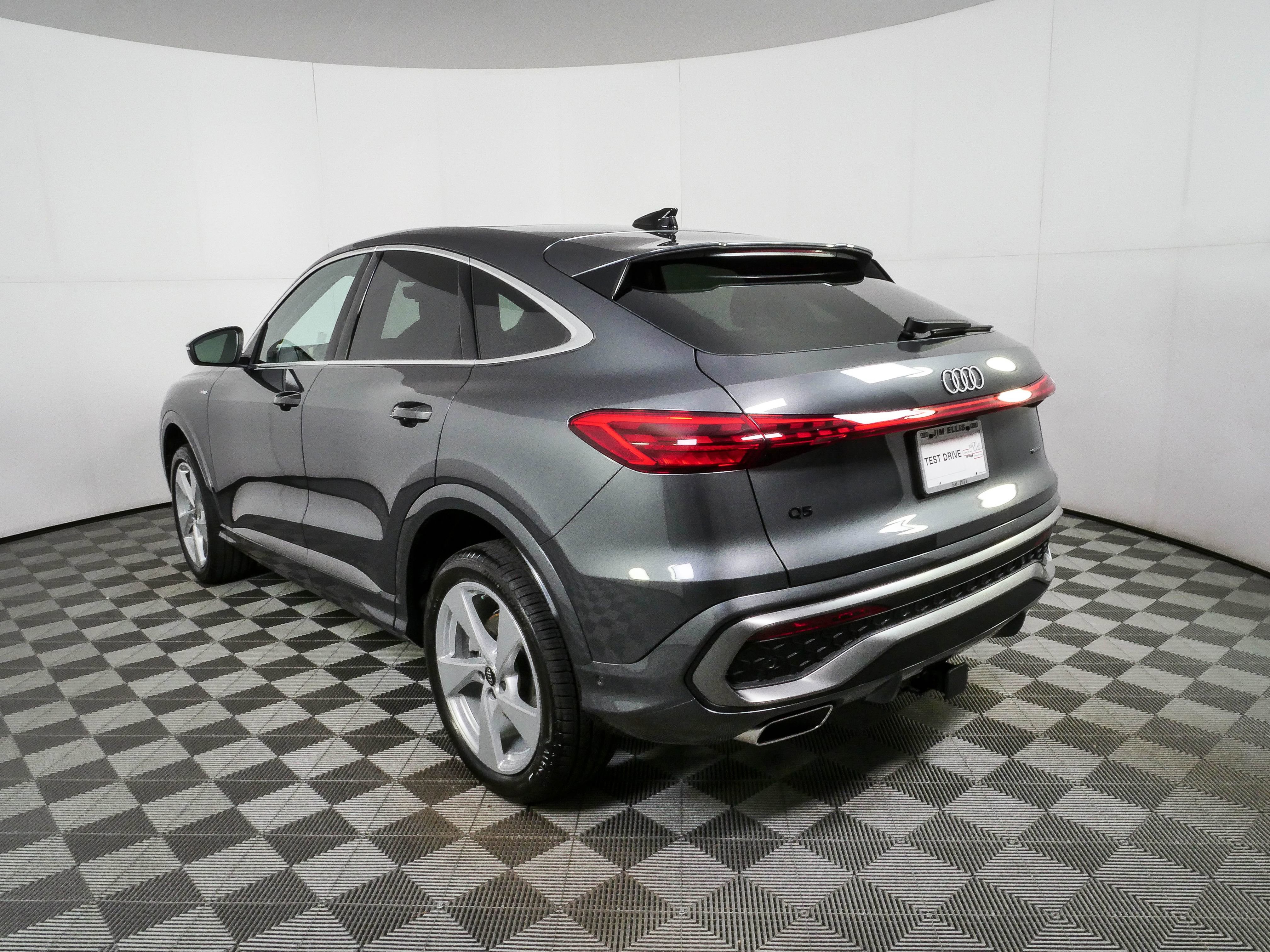 New 2026 Audi Q5 Premium Plus AWD/4WD image 29