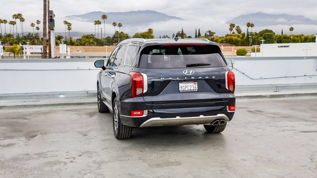Used 2022 Hyundai Palisade Calligraphy w/ Cargo Package FWD image 7