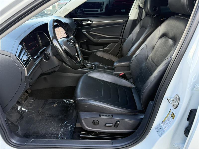 Used 2019 Volkswagen Jetta SEL Premium FWD image 30
