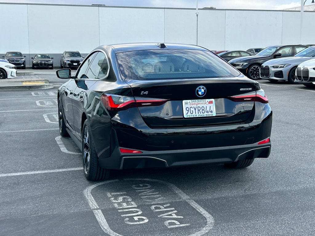 Used 2023 BMW i4 eDrive35 RWD image 3